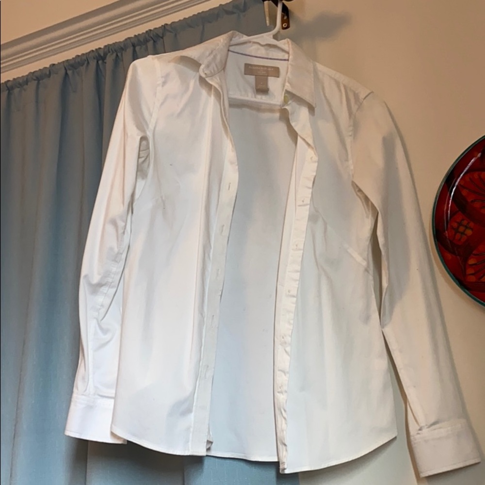 White banana republic collared button-up size 4